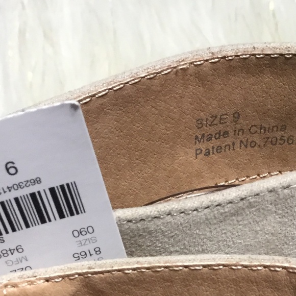 New NEW YORK & COMPANY Peep Toe Boots Size 9 - Picture 3 of 8